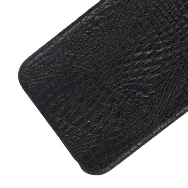 CaseBuddy Australia Casebuddy iPhone SE 2022 / Black Crocodile Leather Look iPhone SE 2022 Phone Case