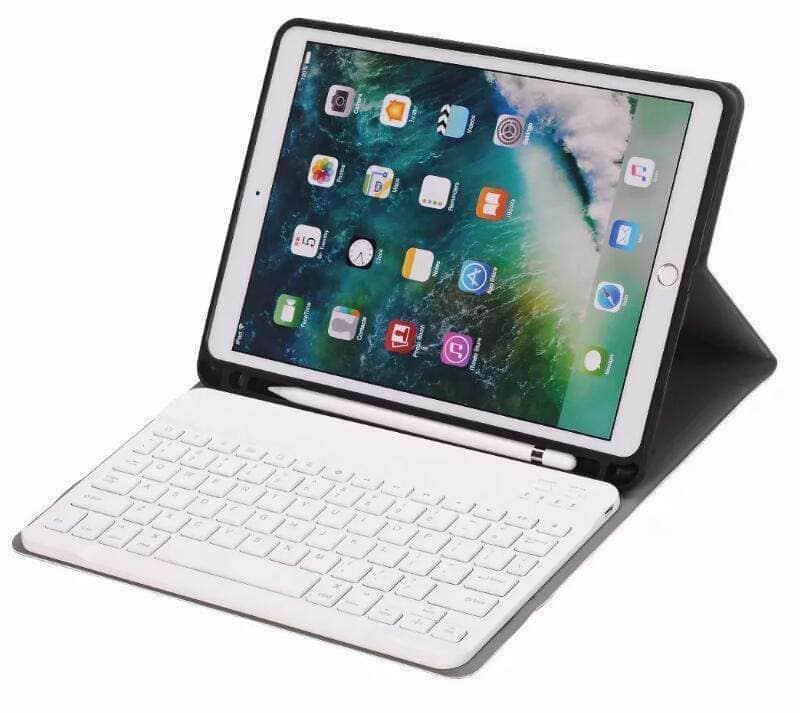 CaseBuddy Casebuddy iPad 9.7 5/6 Leather Look Split Bluetooth Keyboard Case with Pen Slot